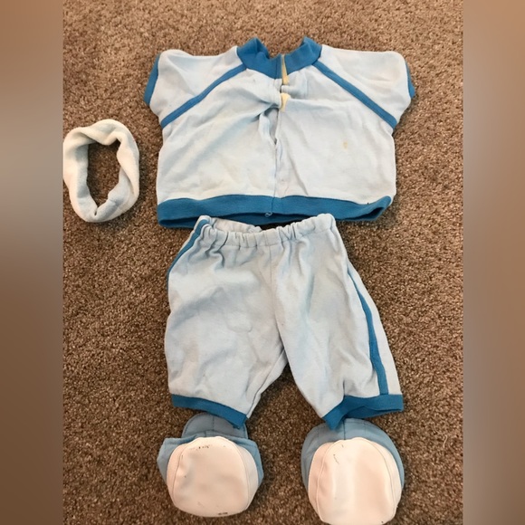 Teddy Ruxpin wow, workout blue outfit - Picture 2 of 2